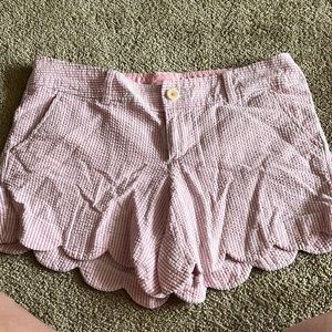 Lilly Pulitzer Seersucker Scalloped Shorts Size 8